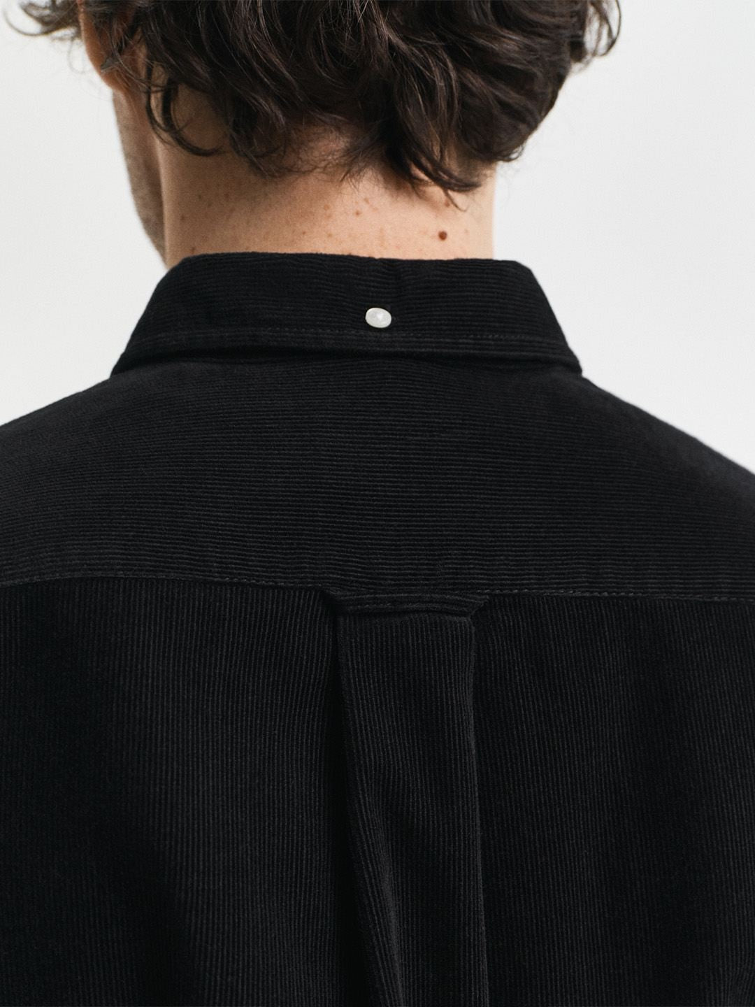 Gant Men Black Solid Regular Fit Corduroy Shirt