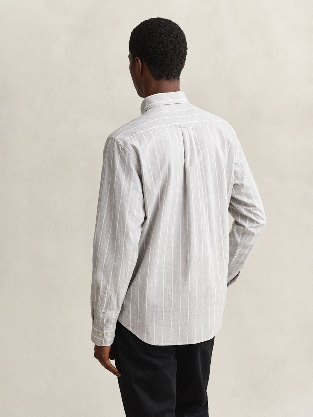 Gant Men Light Grey Striped Regular Fit Poplin Shirt