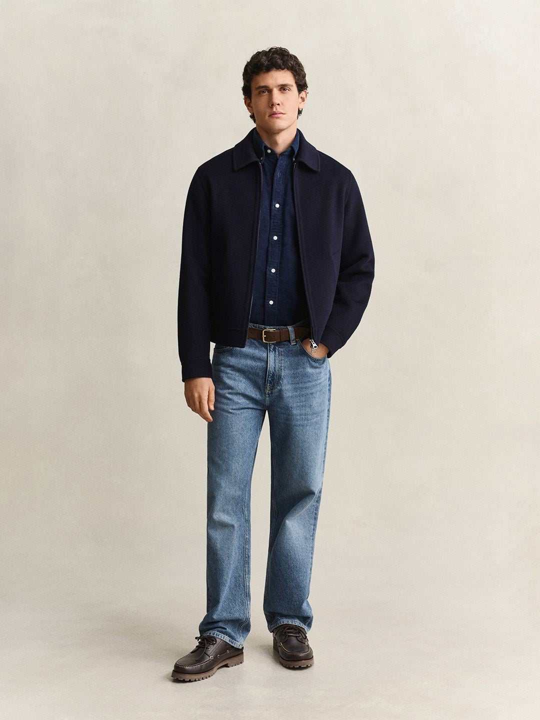 Gant Men Navy Blue Solid Regular Fit Pure Cotton Shirt