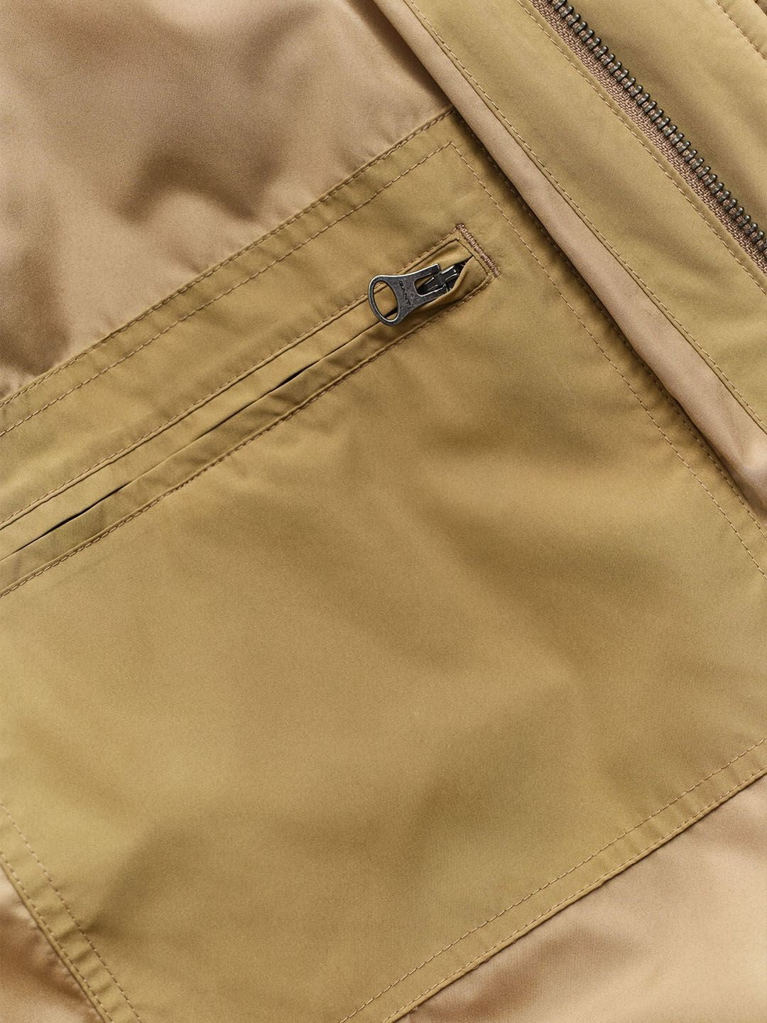 Gant Men Khaki Quilted Regular Fit Classic Quilted Jacket