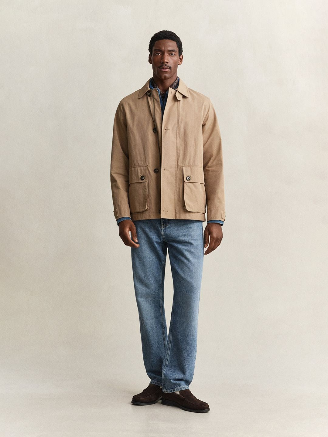 Gant Men Beige Solid Regular Fit Cotton Blend Barn Jacket
