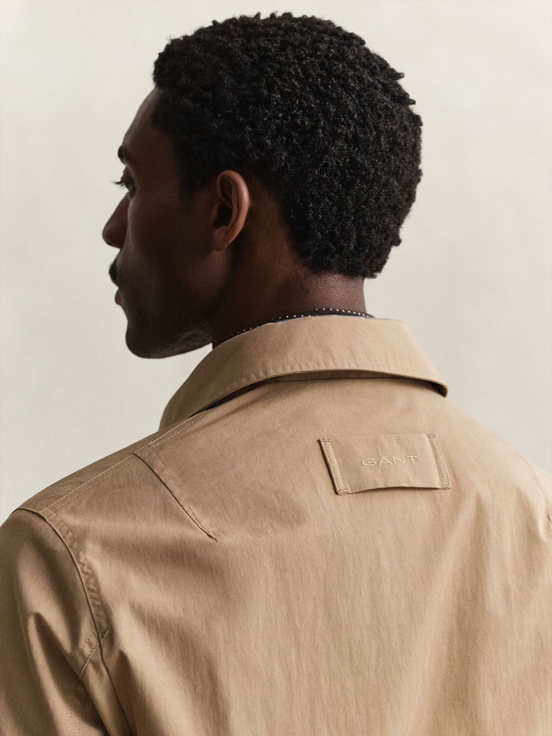 Gant Men Beige Solid Regular Fit Cotton Blend Barn Jacket