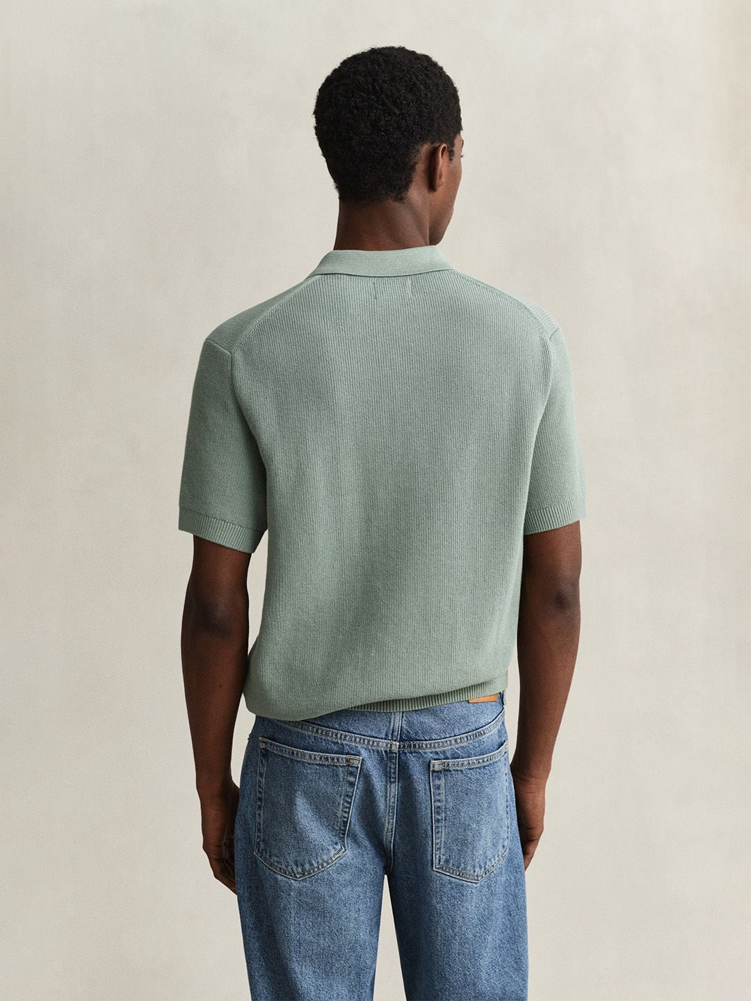 Gant Men Green Solid Regular Fit Polo Sweater