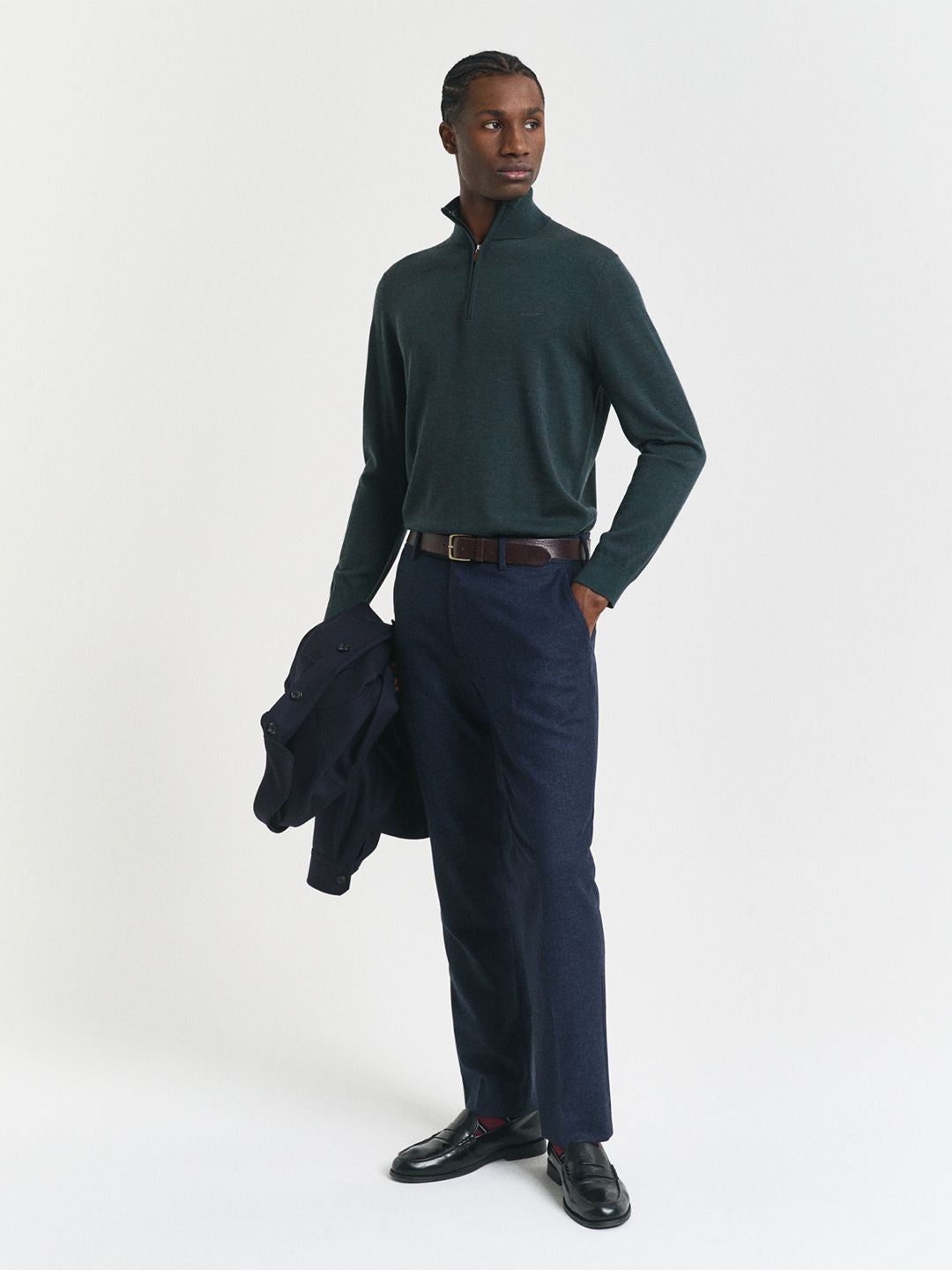Gant Men Dark Green Solid Regular Fit Sweater