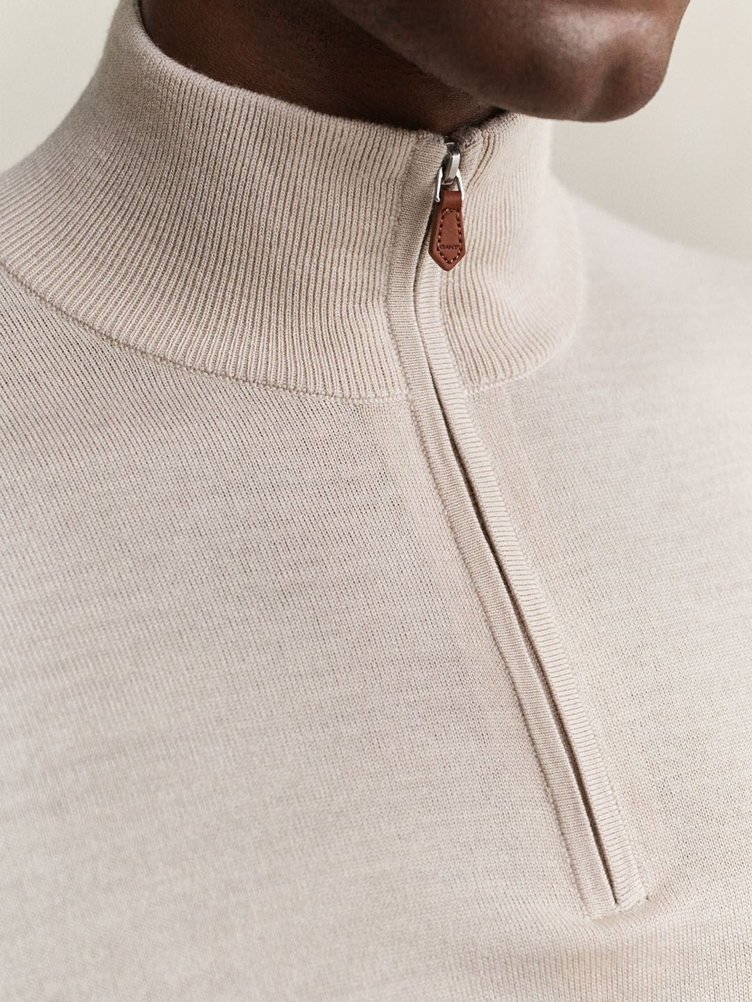 Gant Men Beige Solid Regular Fit Lambswool Sweater