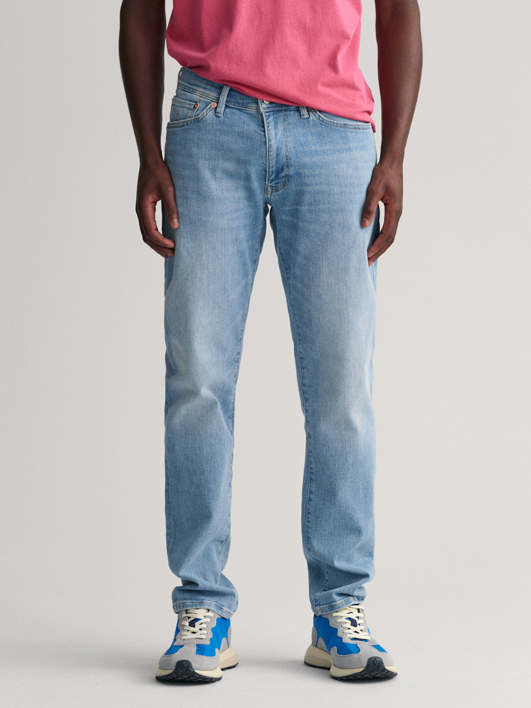 Gant Men Mid-Rise Slim Fit Heavy Fade Stretchable Jeans