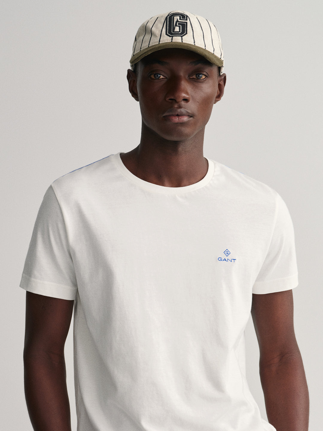 Gant White Contrast Logo Regular Fit T-Shirt