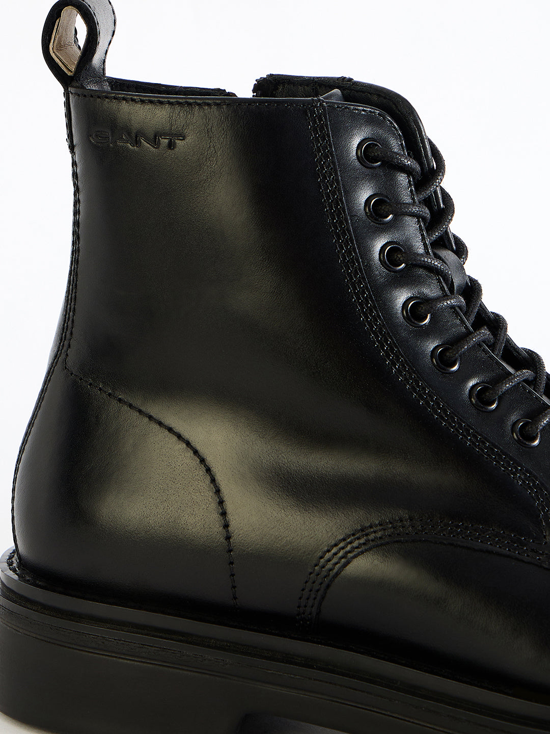 Gant Men Black  Solid Lace-Up Round Toe Boots