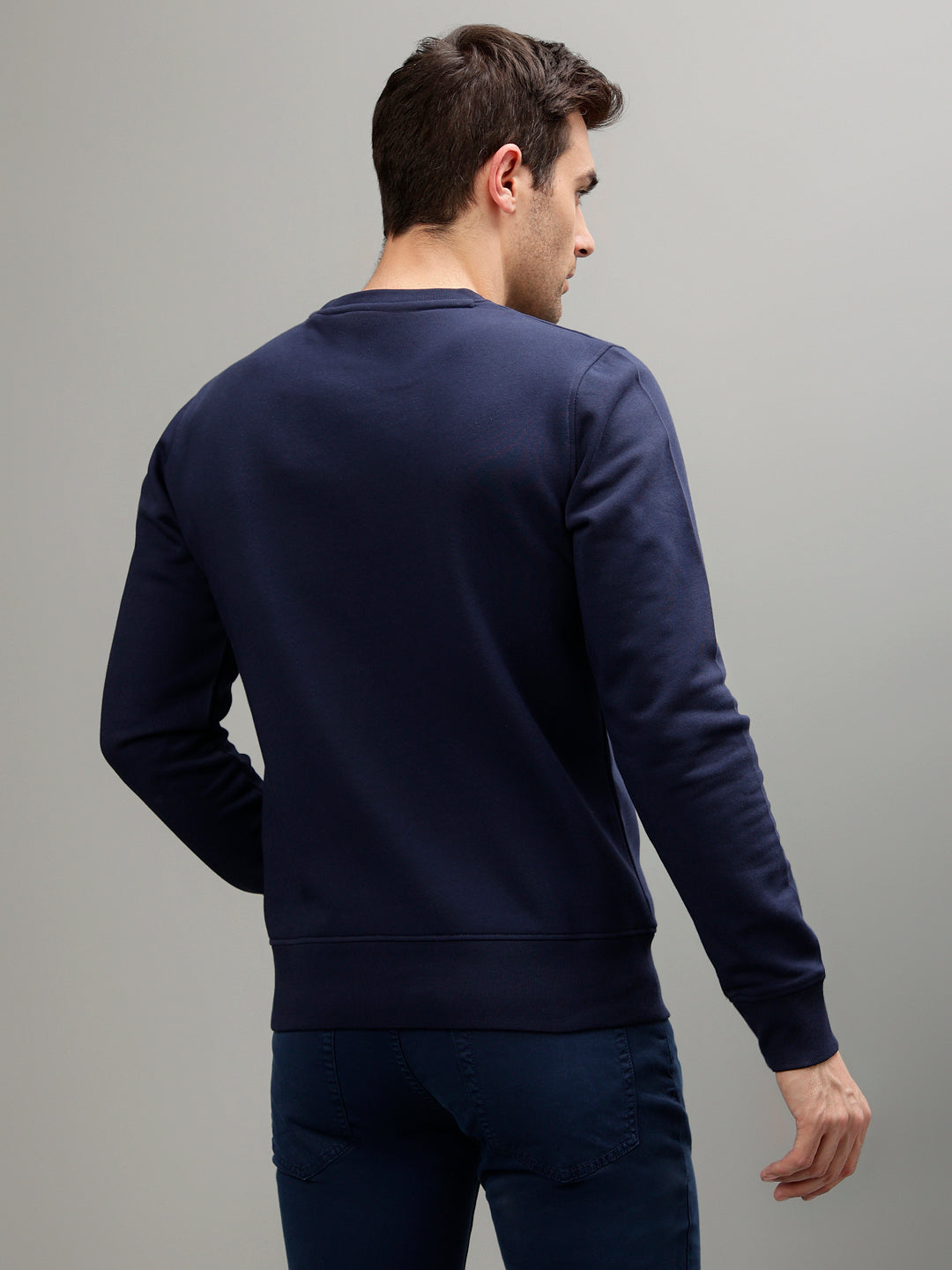 Gant Men Solid Round Neck Full Sleeves Sweatshirt