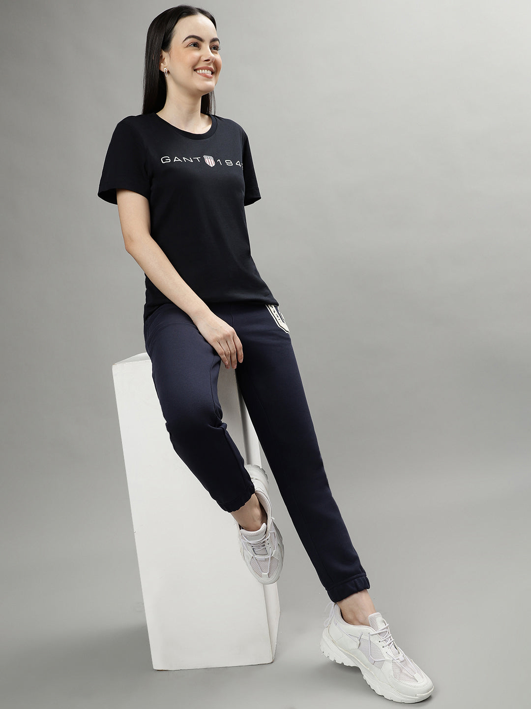 Gant Black Fashion Logo Regular Fit T-Shirt