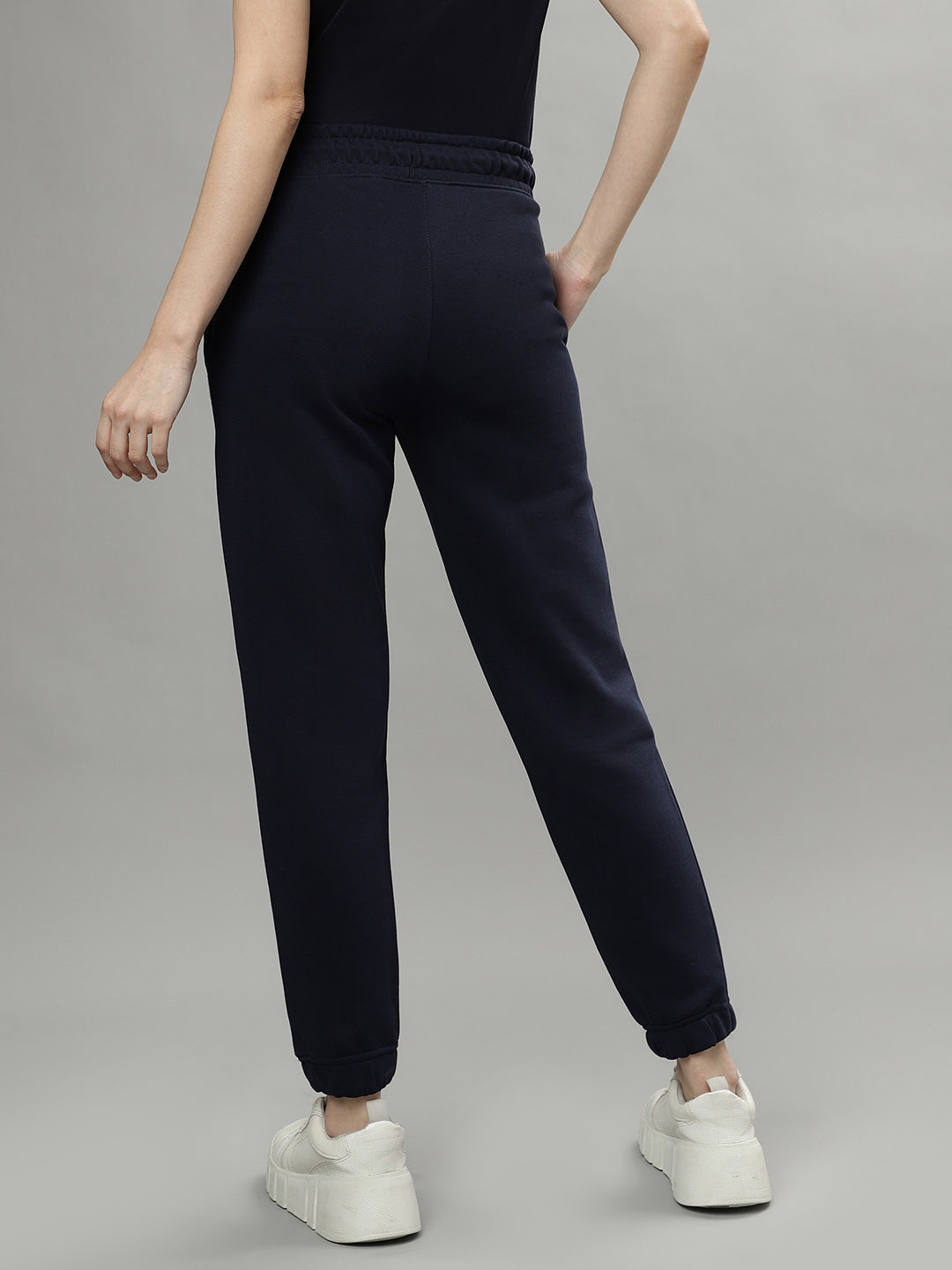 Gant Women Solid Relaxed Fit Trackpant