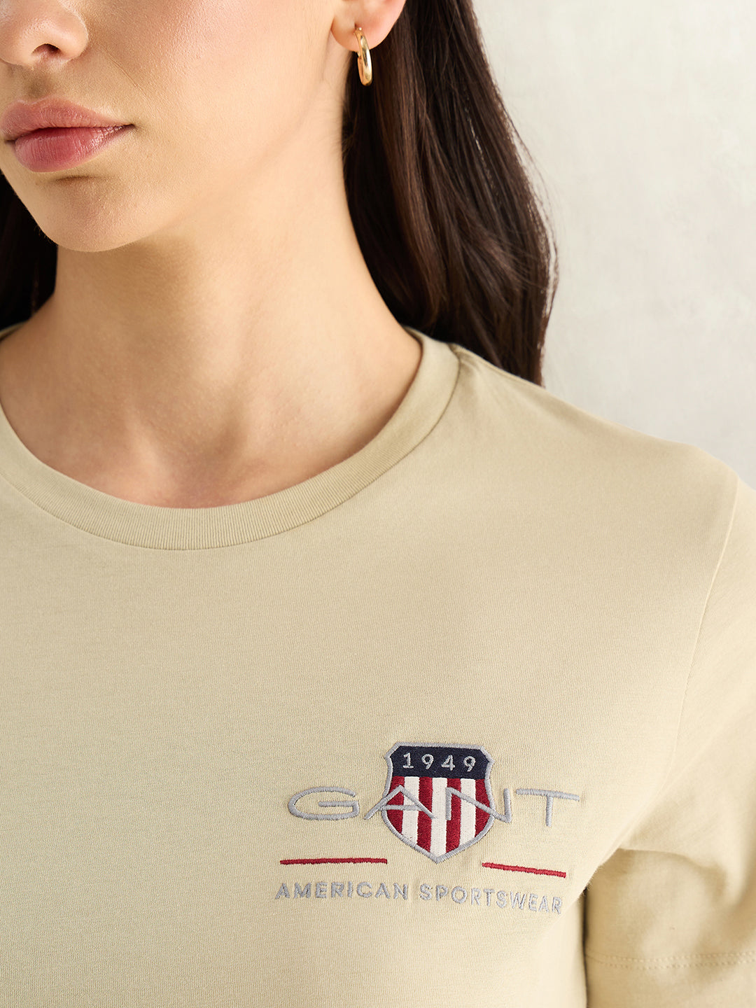 GANT Womens Beige Graphic Round Neck T-Shirt