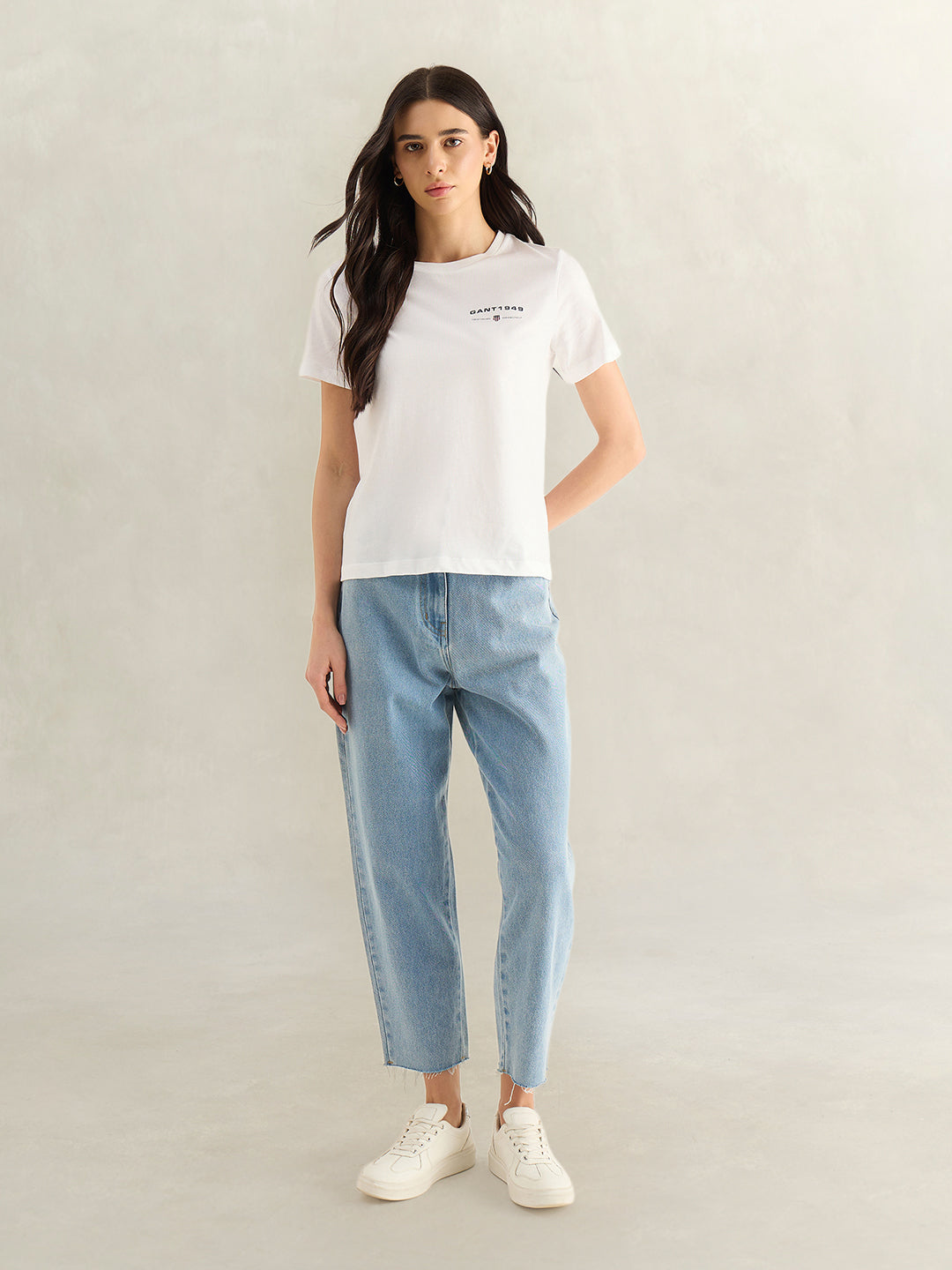 GANT Womens White Round Neck T-Shirt