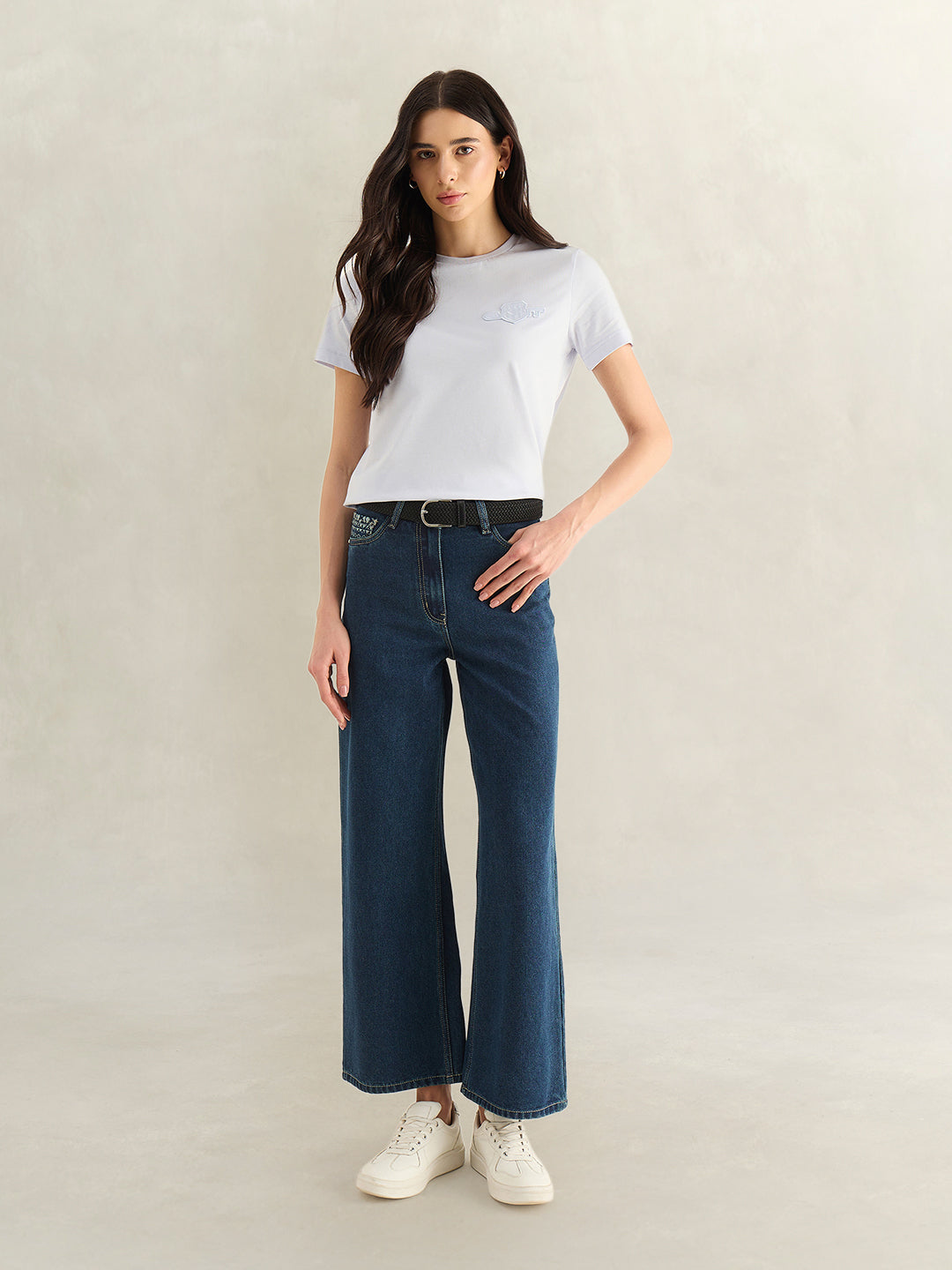 Gant Women Sky Blue Solid Regular Fit T-Shirt