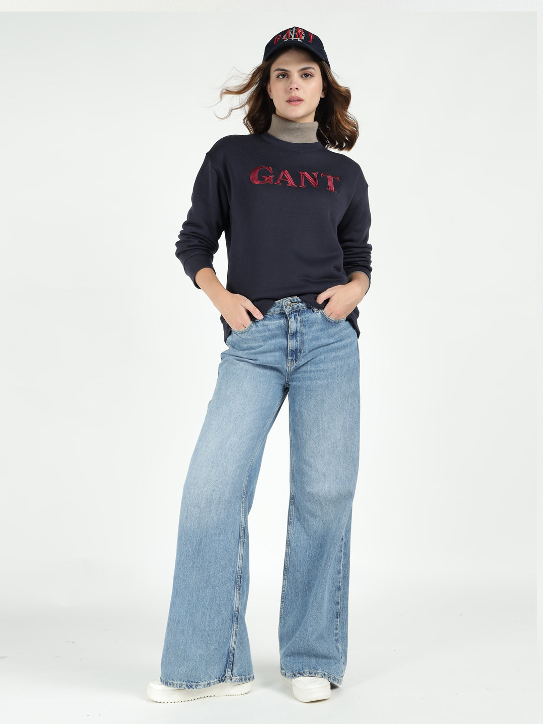Gant Women Blue Graphic Crew Neck Sweatshirt