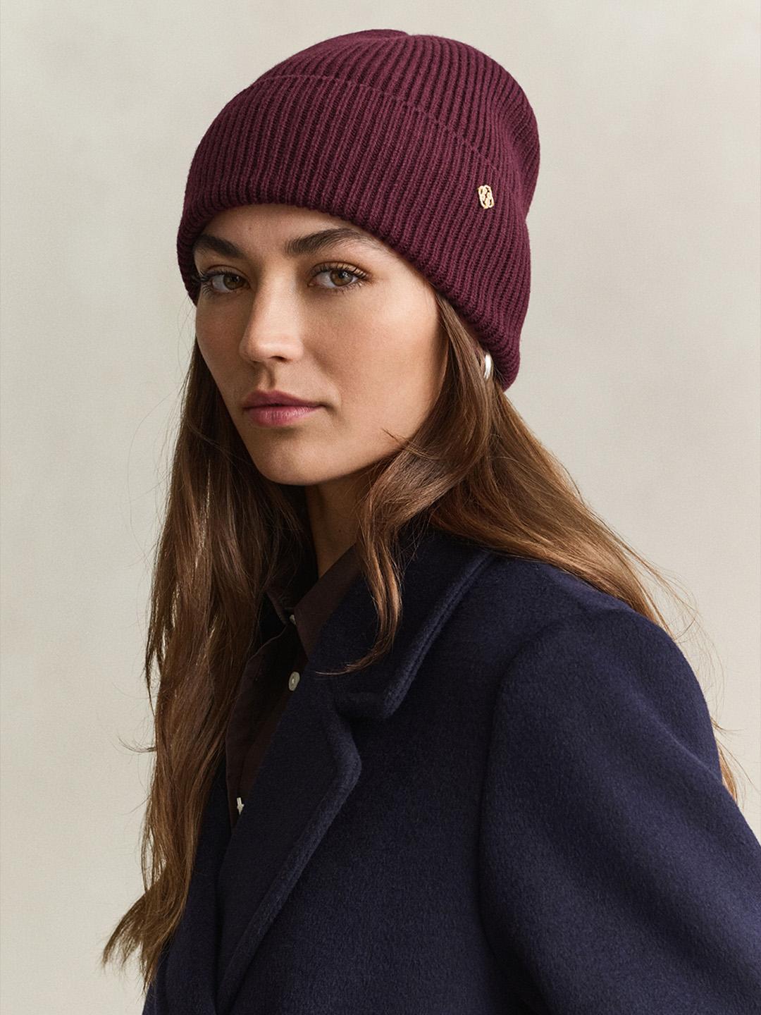 Gant Women Burgundy Regular Fit Solid Wool Beanies