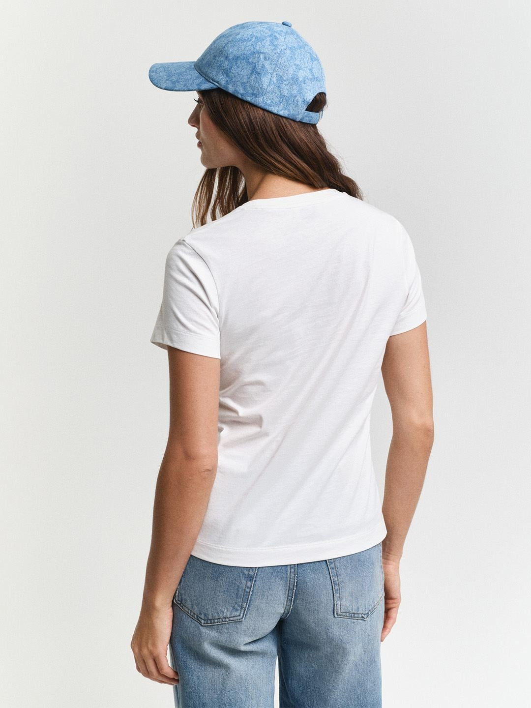 Gant Women White Solid Regular Fit Pure Cotton T-Shirt