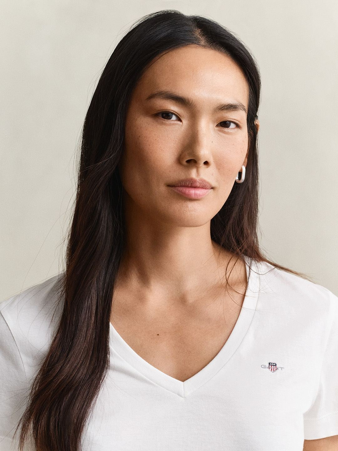 Gant Women White Solid Regular Fit Pure Cotton T-Shirt