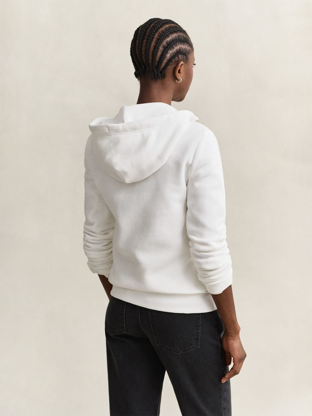 Gant Women White Solid Regular Fit Sweatshirt