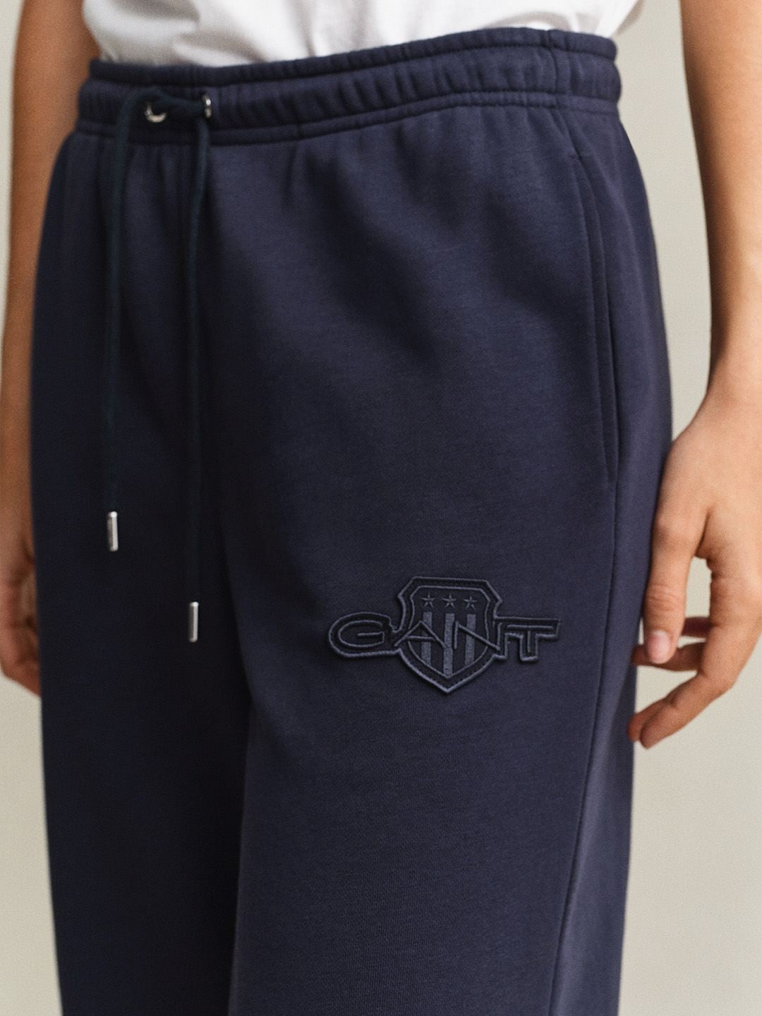 Gant Women Navy Blue Solid Regular Fit Sweatpant