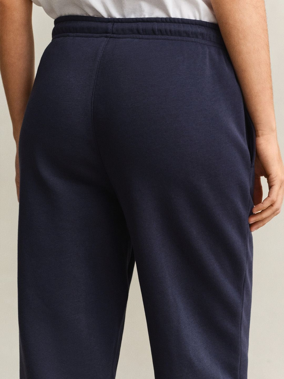 Gant Women Navy Blue Solid Regular Fit Sweatpant