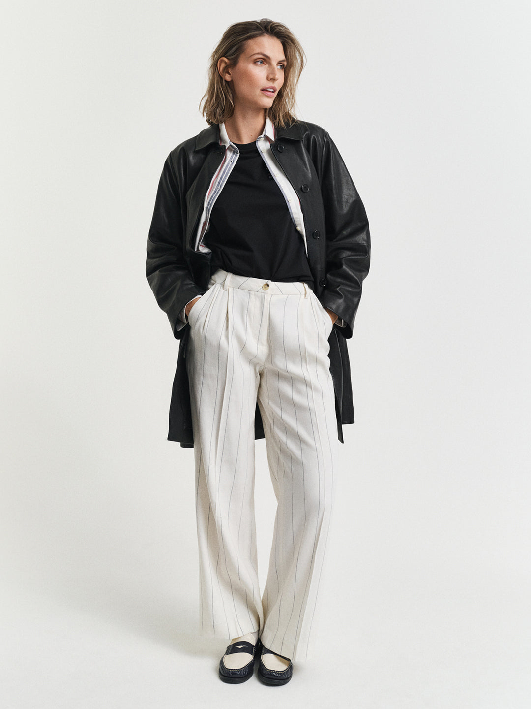 Gant Women Black Placed Graphic Crew Neck Tshirt