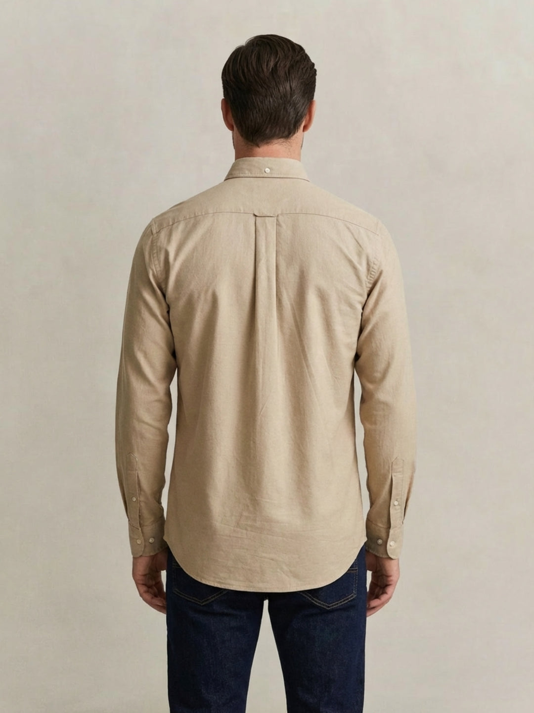 Gant Men Beige Solid Regular Fit Classic Poplin Shirt