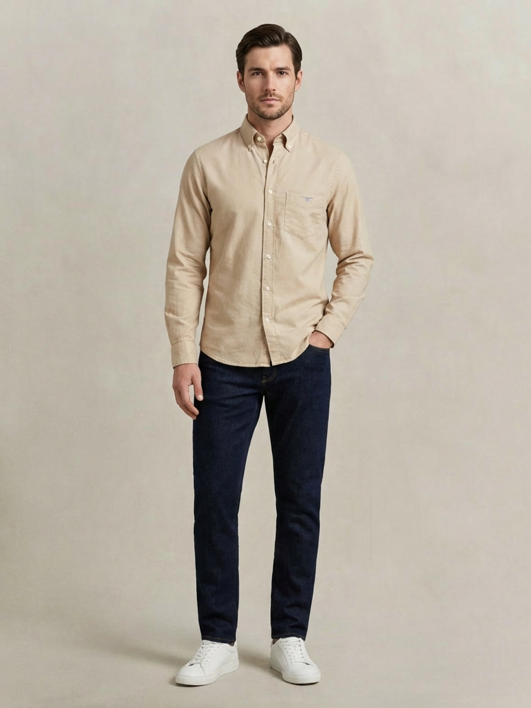 Gant Men Beige Solid Regular Fit Classic Poplin Shirt