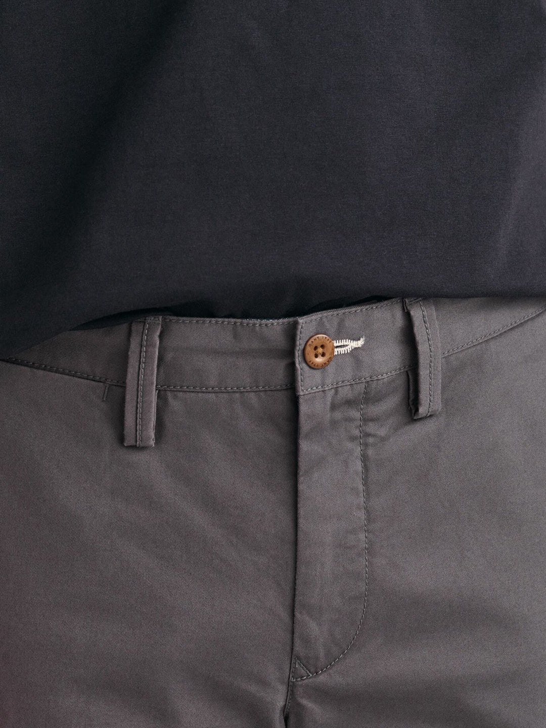 Gant Men Grey Slim Fit Solid Trouser