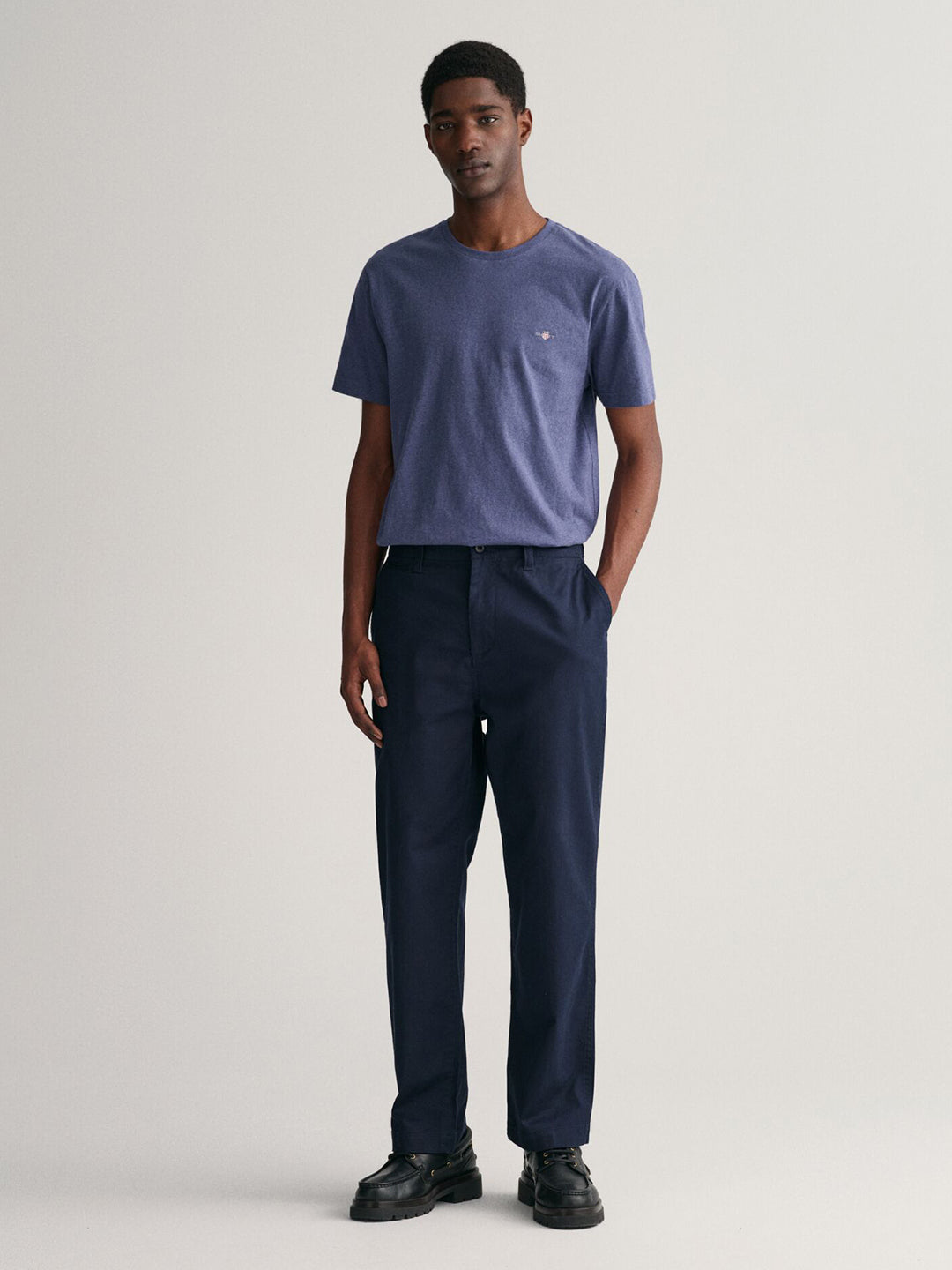 Gant Men Blue Solid Crew Neck Tshirt