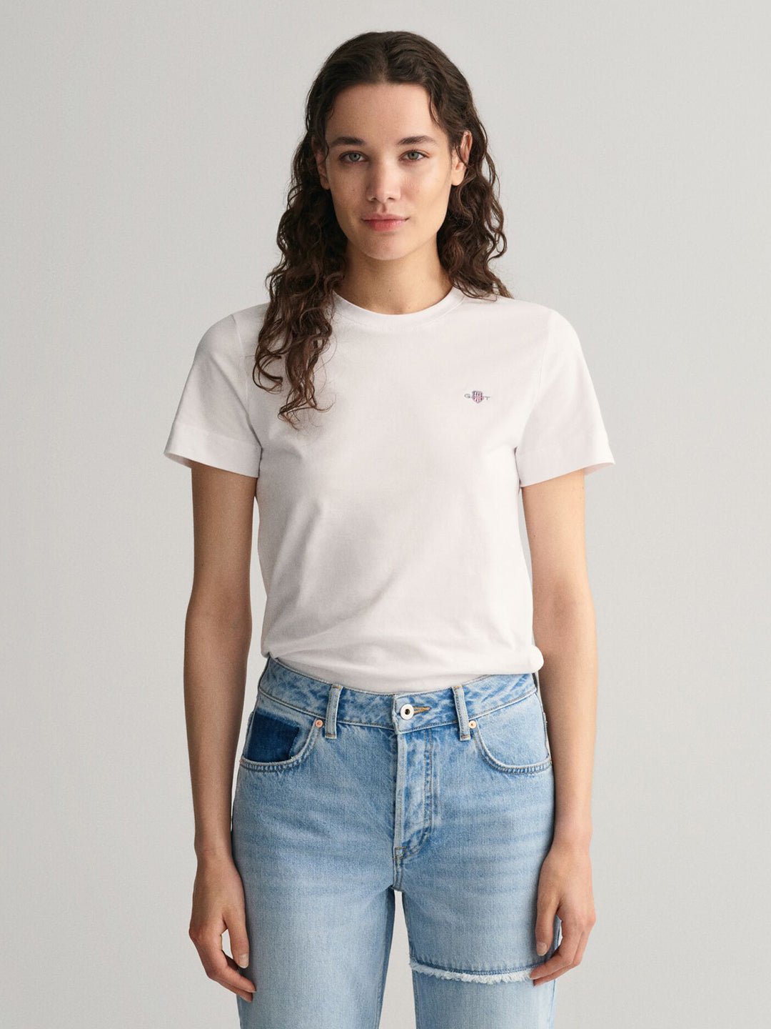 Gant Women White Solid Crew Neck Tshirt