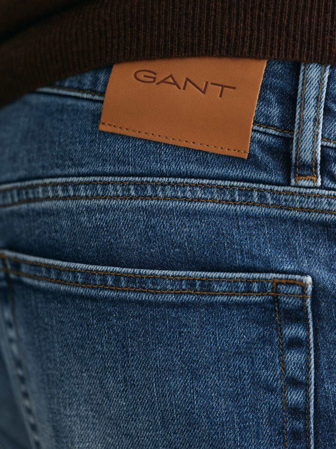 Gant Men Blue Slim Fit Washed Jeans