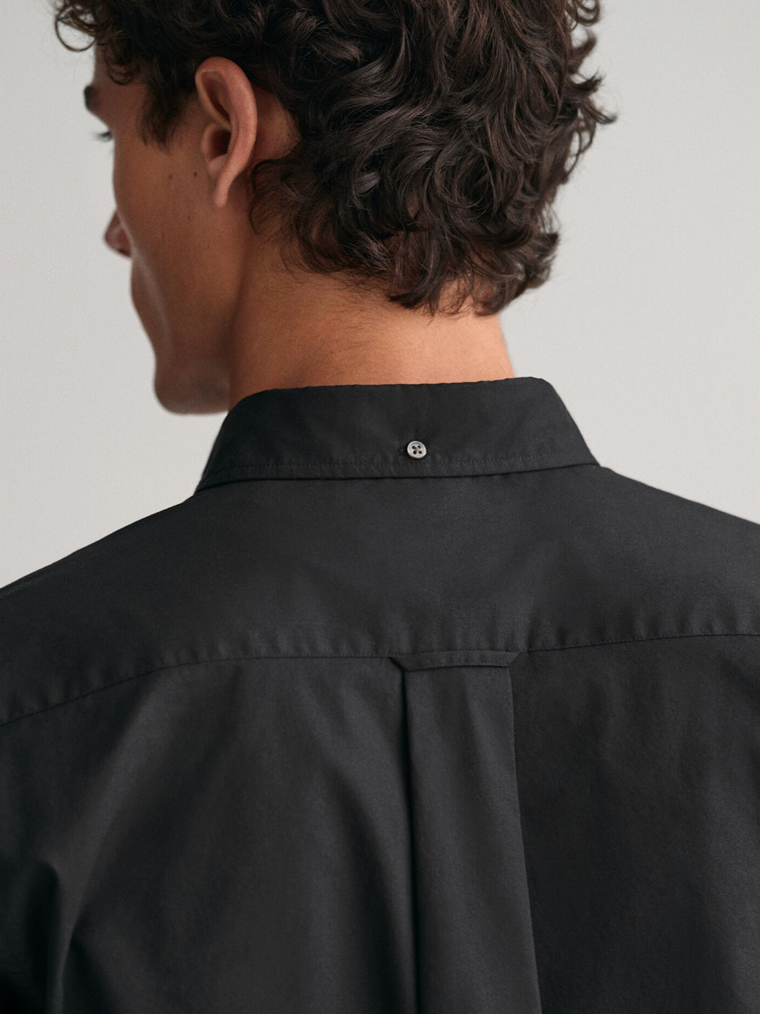 Gant Men Black Solid Collar Shirt