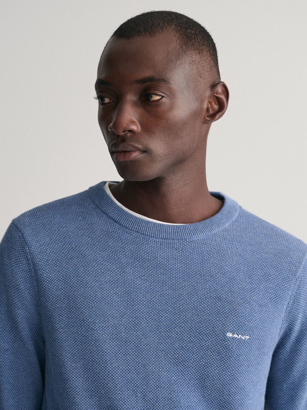 Gant Men Blue Solid Crew Neck Sweater