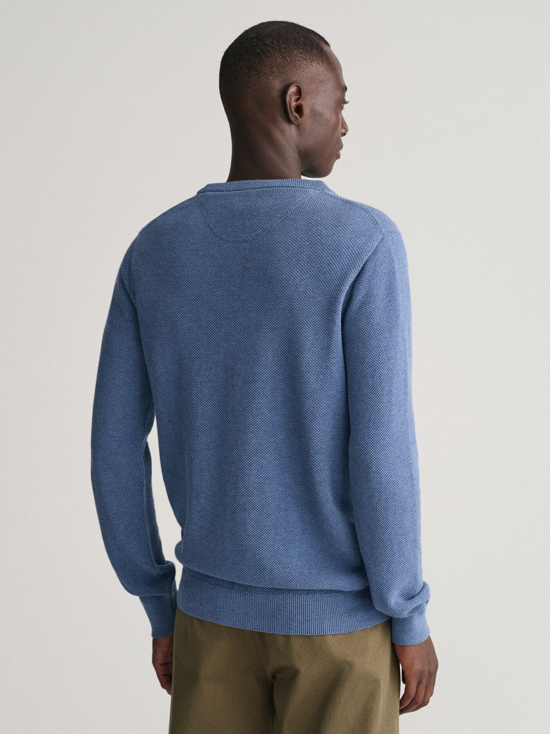 Gant Men Blue Solid Crew Neck Sweater