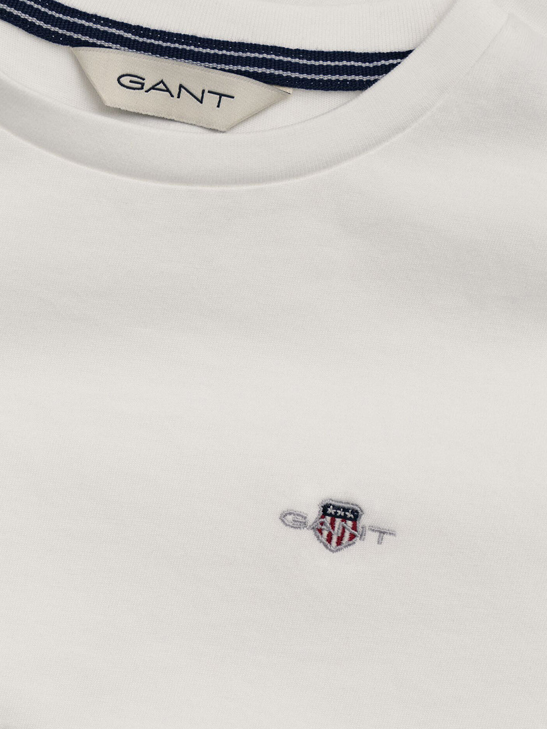 Gant Kids White Solid Round Neck Tshirt