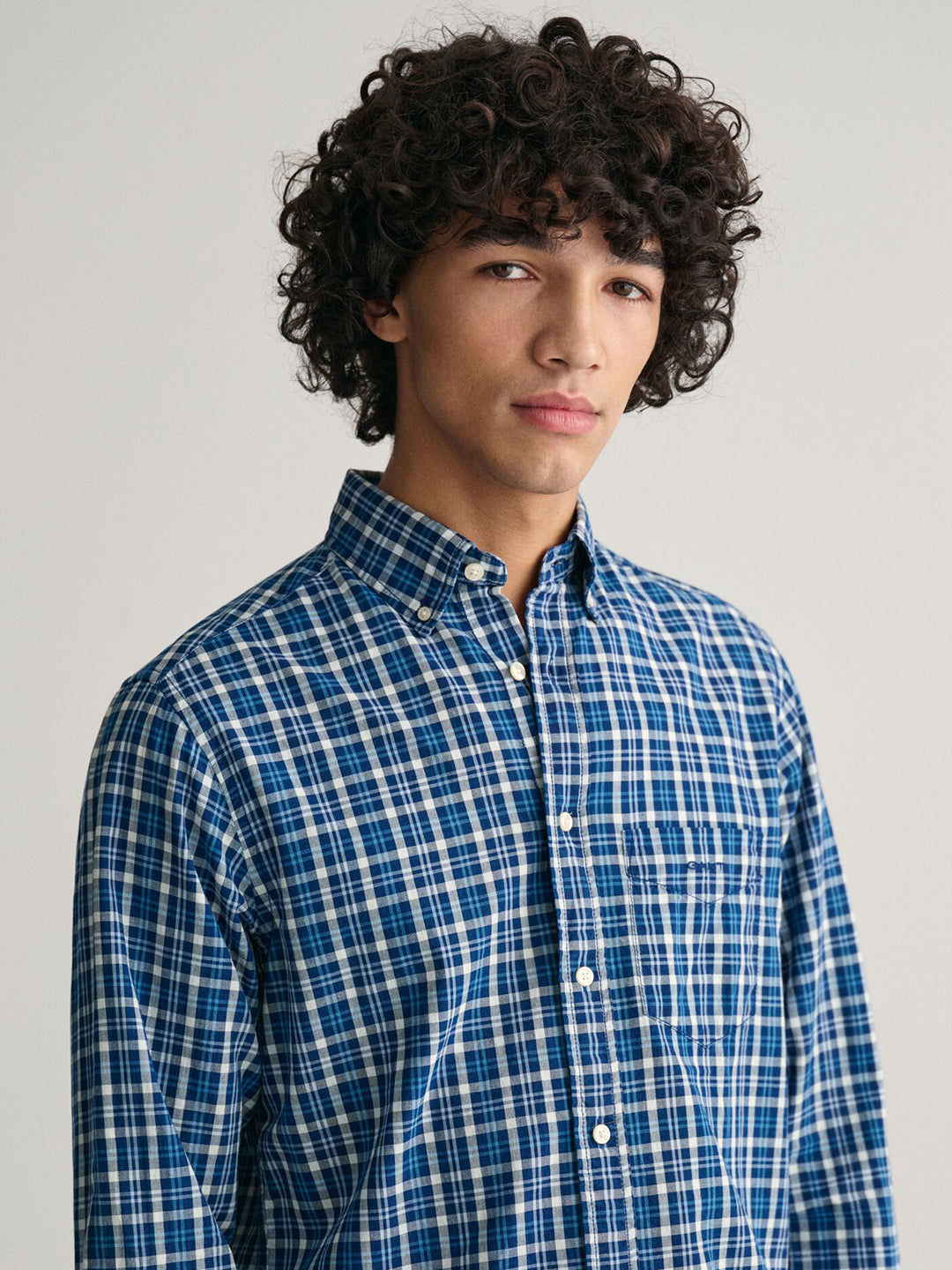 Gant Men Blue Checked Button Down Full Sleeves Shirt