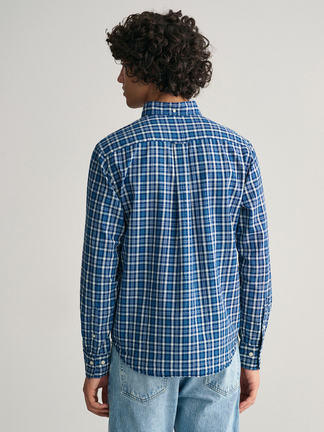 Gant Men Blue Checked Button Down Full Sleeves Shirt