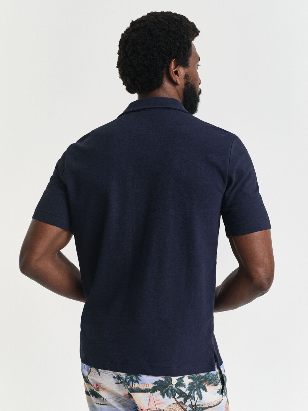 Gant Men Blue Solid Collar Shirt