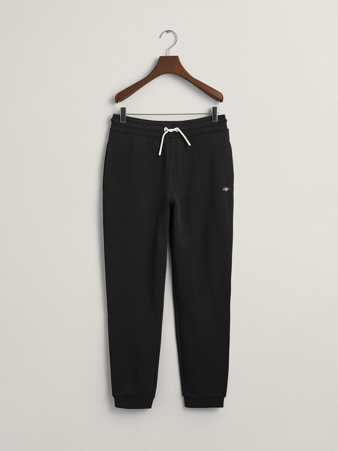 Gant Boys Black Regular Fit Solid Sweatpant