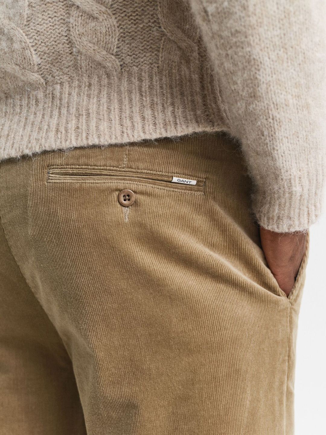 Gant Men Khaki Regular Fit Solid Trouser