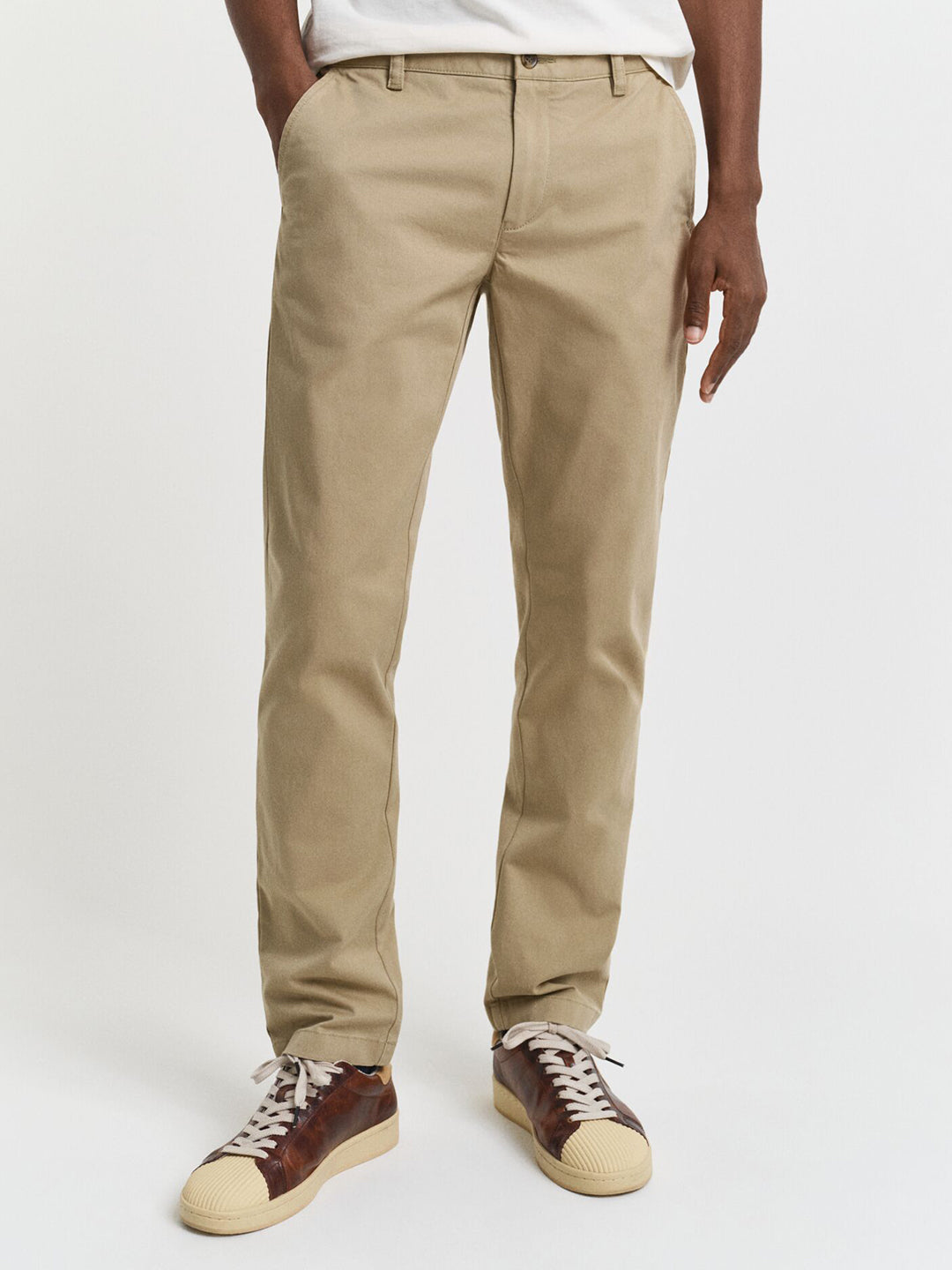 Gant Men Khaki Slim Fit Solid Trouser