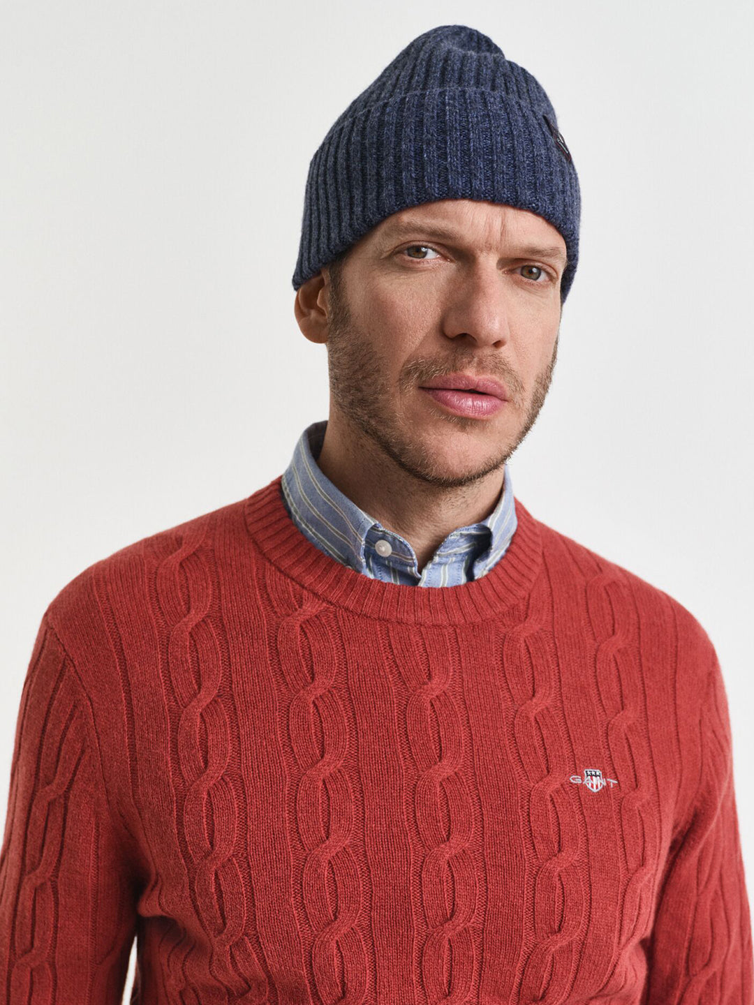 Gant Men Red Solid Crew Neck Sweater
