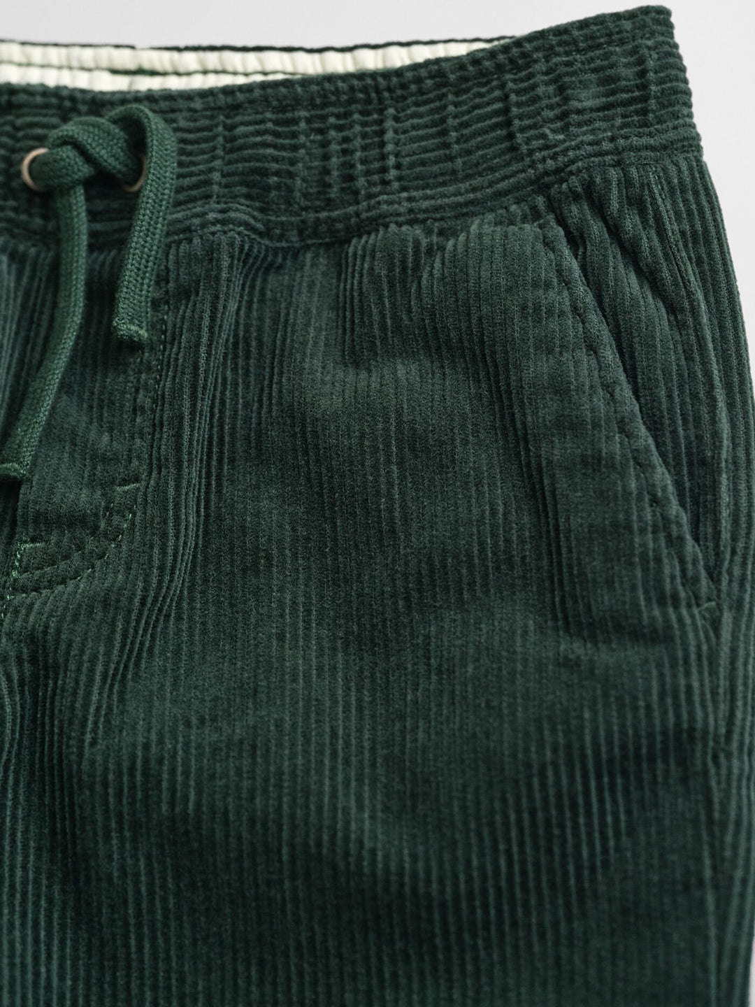 Gant Boys Green Relaxed Fit Solid Trouser
