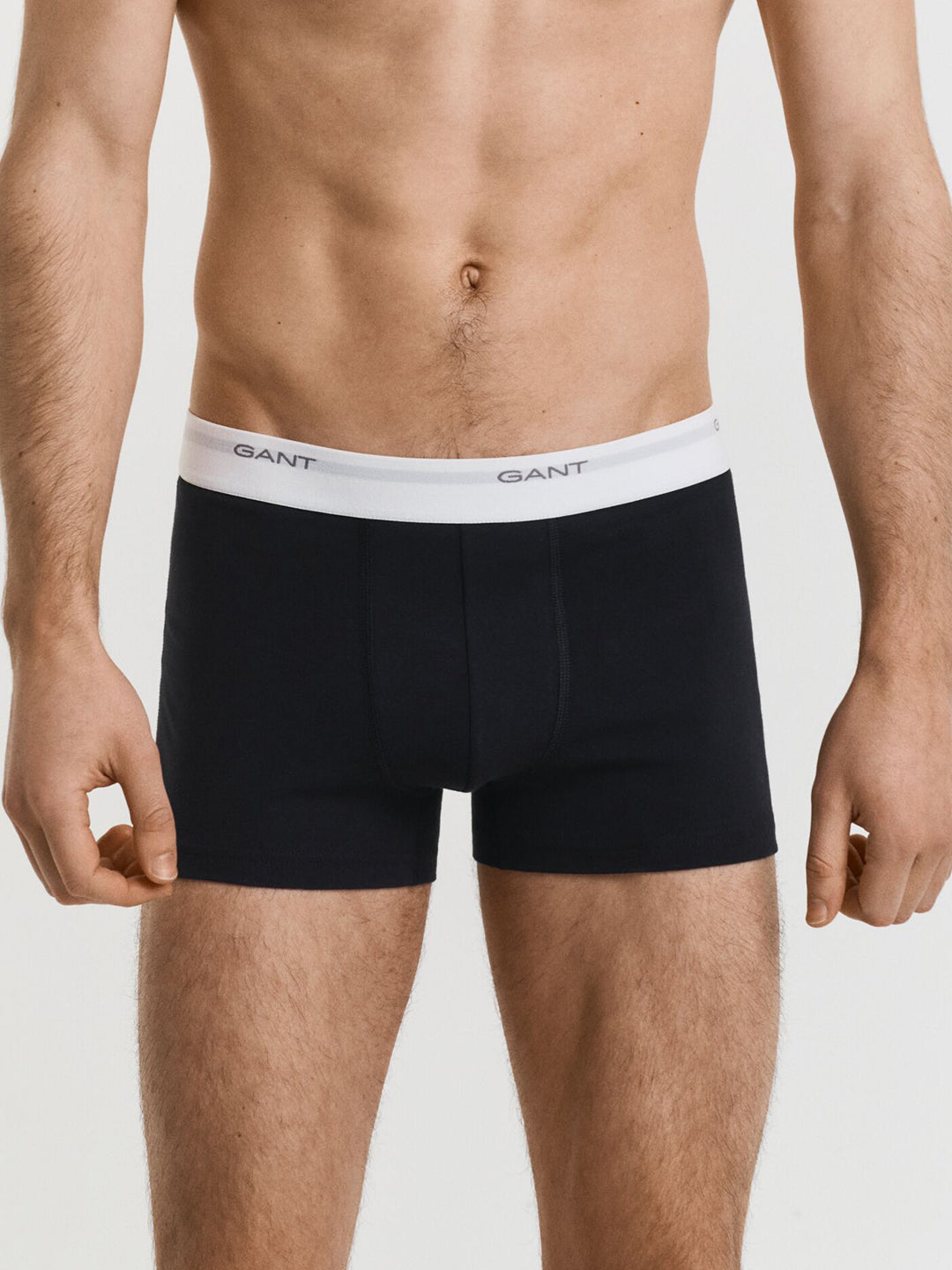 Gant Men Black-White Solid Trunk