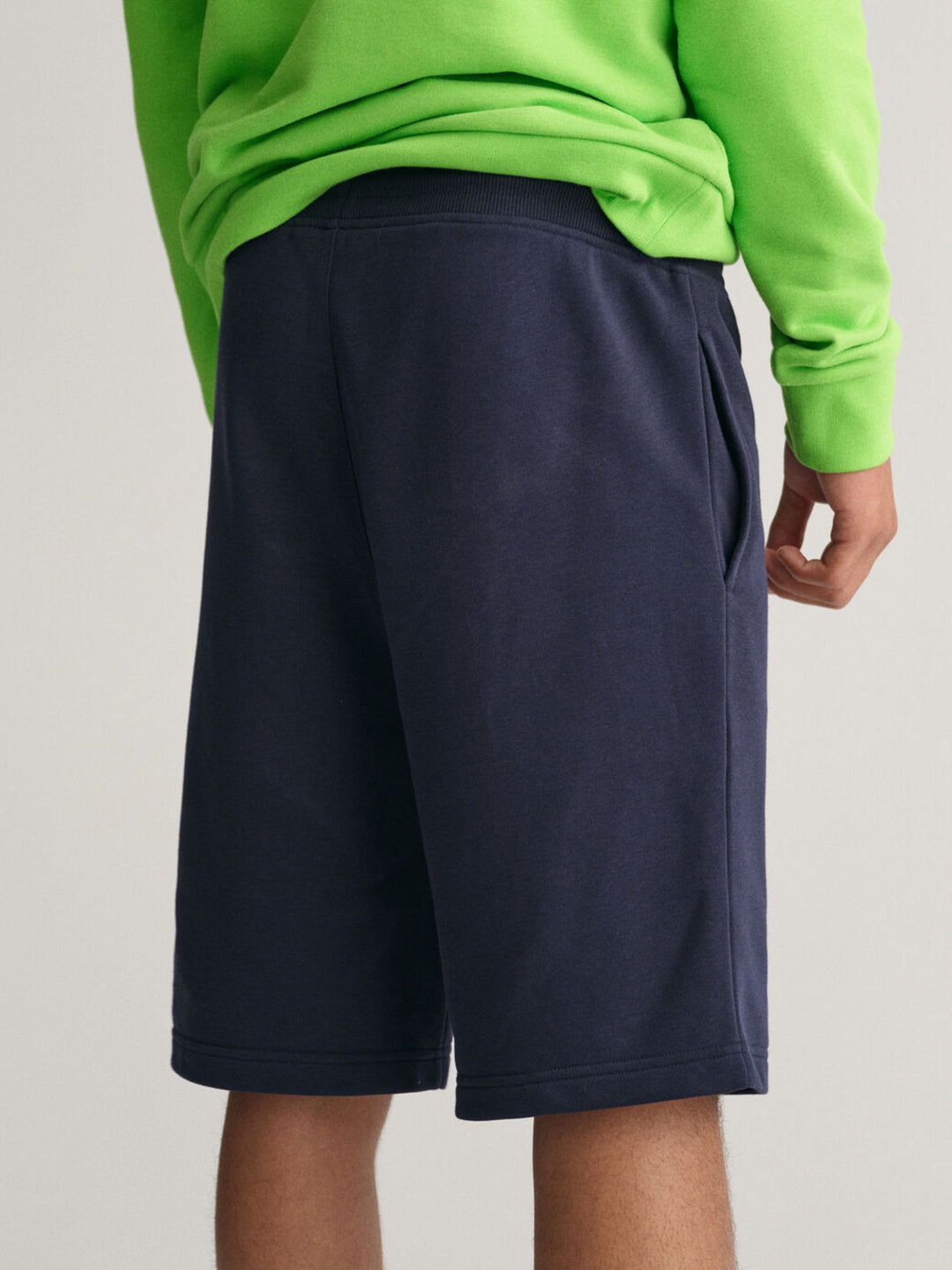 Gant Boys Navy Blue Solid Mid-rise Regular Fit Regular Shorts