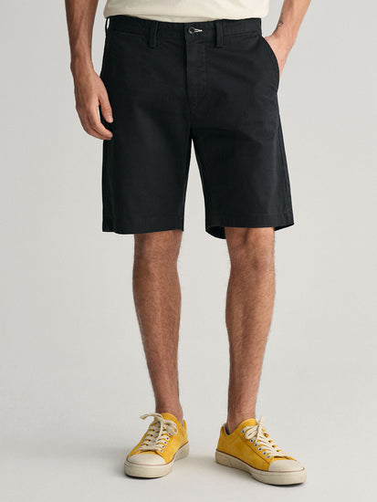 Gant Men Black Solid Slim Fit Mid-Rise Shorts