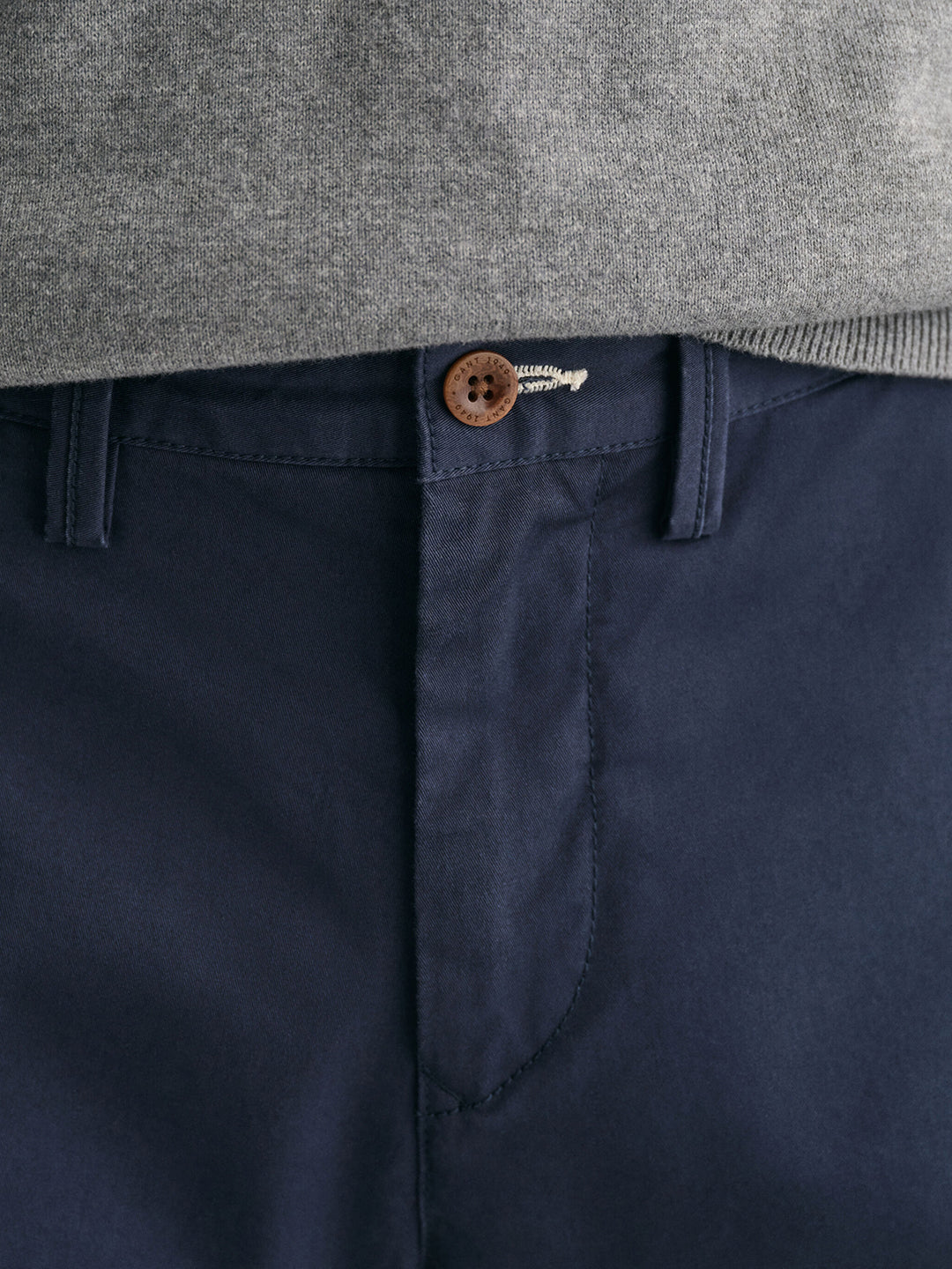 Gant Men Blue Solid Slim Fit Mid-Rise Shorts